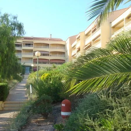 2 Pieces, Terrasse Sud, Parking, - Fr-1-251-872